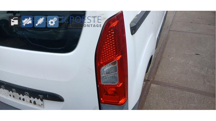 Peugeot Partner 1.6 HDI 90 16V Épave (2010)