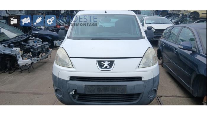 Peugeot Partner 1.6 HDI 90 16V Épave (2010)
