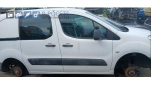 Peugeot Partner 1.6 HDI 90 16V Épave (2010)