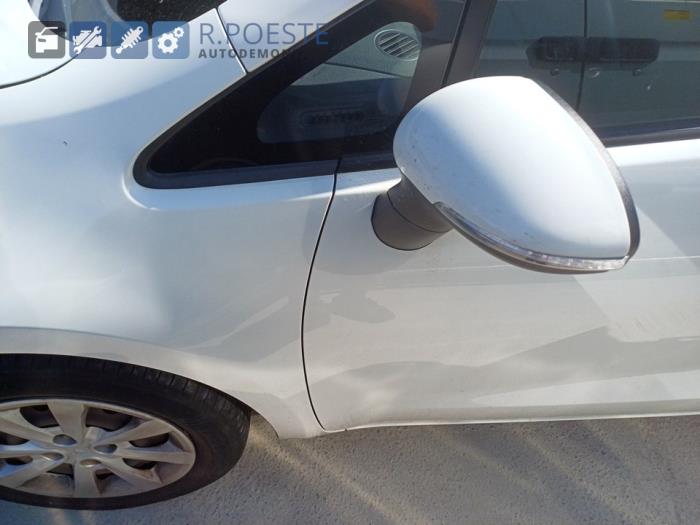 Kia Rio III 1.2 CVVT 16V Vehículo de desguace (2013, Blanco)