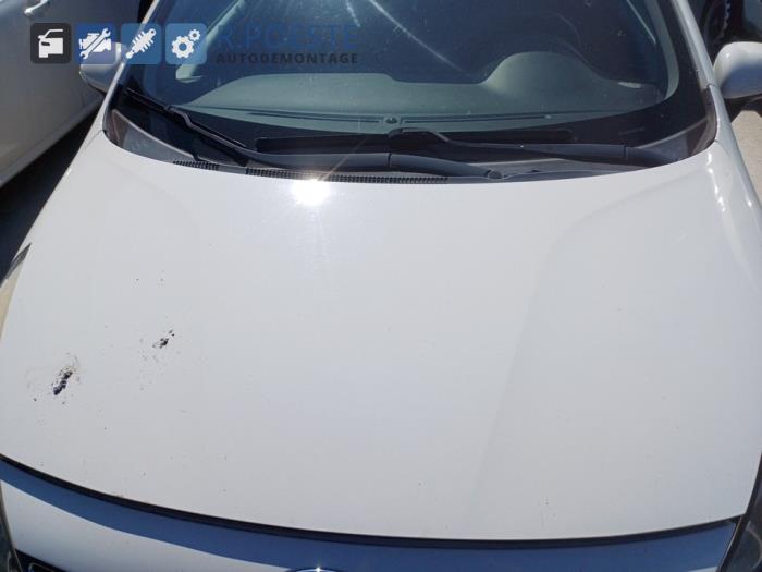 Kia Rio III 1.2 CVVT 16V Vehículo de desguace (2013, Blanco)