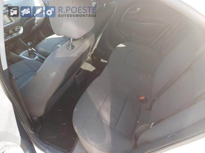 Kia Rio III 1.2 CVVT 16V Vehículo de desguace (2013, Blanco)