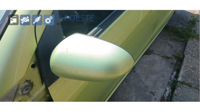 Daihatsu Cuore 1.0 12V DVVT Vehículo de desguace (2009, Verde)
