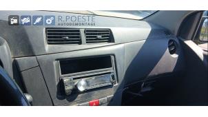 Daihatsu Cuore 1.0 12V DVVT Vehículo de desguace (2009, Verde)