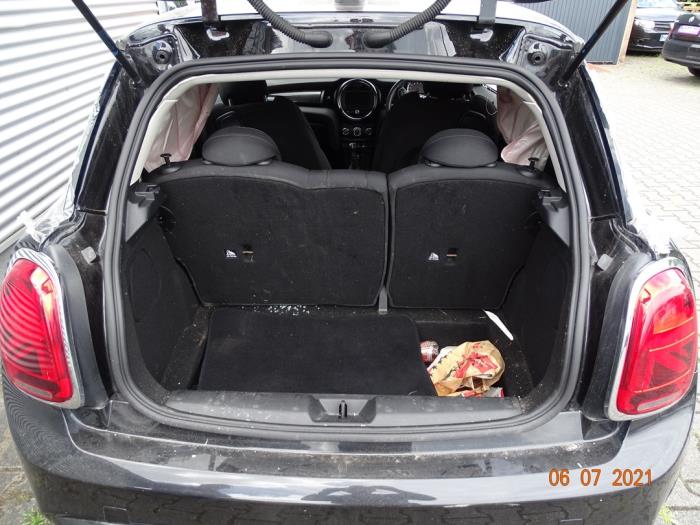 Mini Mini 2.0 16V Cooper S Samochód złomowany (2019, Metalik, Czarny)