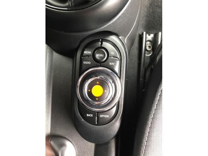 Mini Mini 1.2 12V One Occasion (2017, Light, Metallic, Silver grey, Bright)