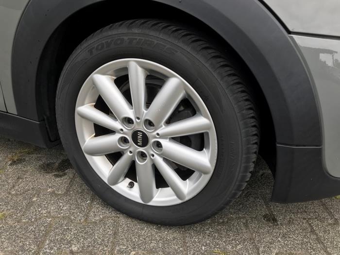 Mini Mini 1.2 12V One Occasion (2017, Light, Metallic, Silver grey, Bright)