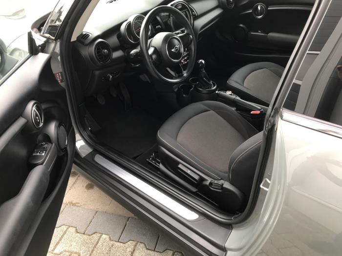 Mini Mini 1.2 12V One Occasion (2017, Light, Metallic, Silver grey, Bright)