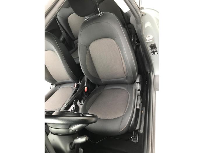 Mini Mini 1.2 12V One Occasion (2017, Light, Metallic, Silver grey, Bright)