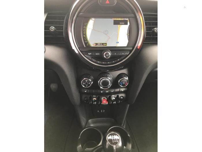 Mini Mini 1.2 12V One Occasion (2017, Light, Metallic, Silver grey, Bright)