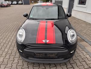 Mini Mini 1.2 12V One Épave (2017, Métallisé, Noir)