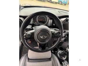 Mini Mini 1.2 12V One Épave (2017, Métallisé, Noir)