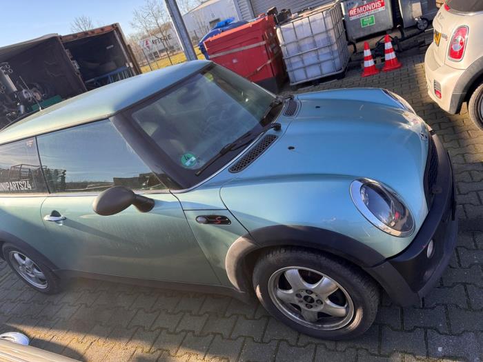 Mini Mini 1.6 16V One Vehículo de desguace (2002, Metálico, Verde)