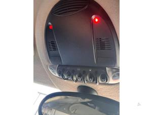 Mini Mini 1.6 16V One Vehículo de desguace (2012, Rojo)
