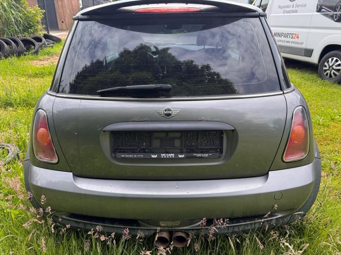 Mini Mini 1.6 16V Cooper S Vehículo de desguace (2003, Metálico, Oscuro, Gris plateado)
