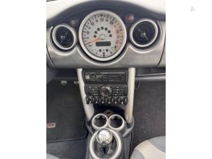Mini Mini 1.6 16V Cooper S Vehículo de desguace (2003, Metálico, Oscuro, Gris plateado)