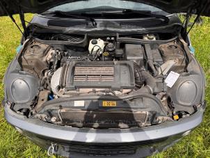 Mini Mini 1.6 16V Cooper S Vehículo de desguace (2003, Metálico, Oscuro, Gris plateado)