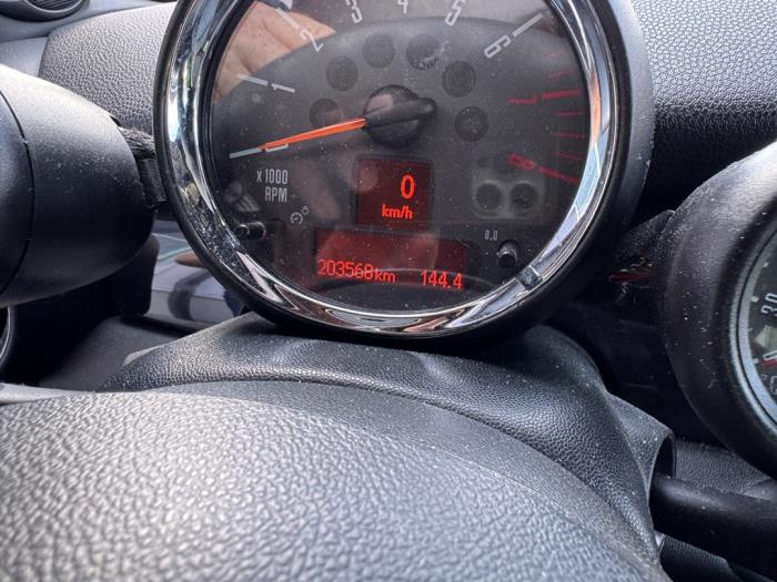 Mini Mini 1.6 16V John Cooper Works Épave (2011, Métallisé, Noir)