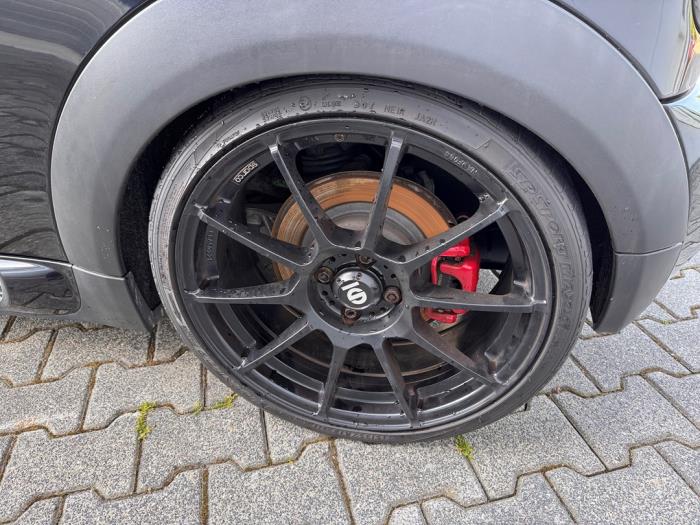 Mini Mini 1.6 16V John Cooper Works Épave (2011, Métallisé, Noir)