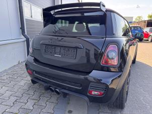 Mini Mini 1.6 16V John Cooper Works Épave (2011, Métallisé, Noir)