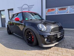Mini Mini 1.6 16V John Cooper Works Épave (2011, Métallisé, Noir)