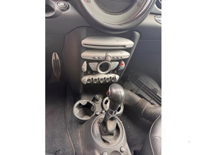 Mini Mini 1.6 16V Cooper S Vehículo de desguace (2007, Metálico, Oscuro, Gris plateado, Plateado)