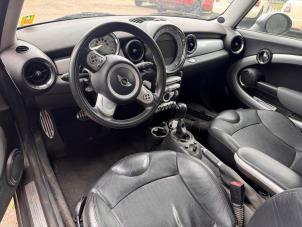 Mini Mini 1.6 16V Cooper S Vehículo de desguace (2007, Metálico, Oscuro, Gris plateado, Plateado)