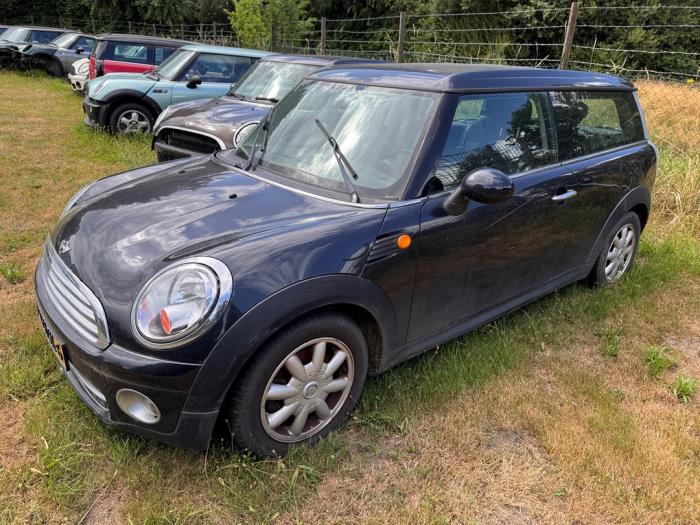 Mini Clubman 1.6 Cooper D  (Desguace)