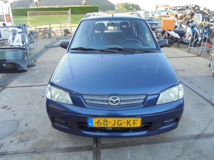 Mazda Demio 1.5 16V Samochód złomowany (2002, Niebieski)