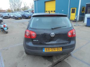 Volkswagen Golf V 1.6 FSI 16V Épave (2006, Noir)