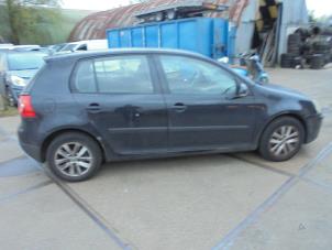 Volkswagen Golf V 1.6 FSI 16V Épave (2006, Noir)