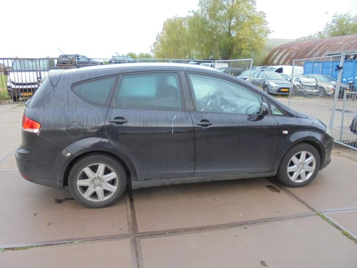 Seat Altea XL 1.9 TDI Épave (2009, Noir)