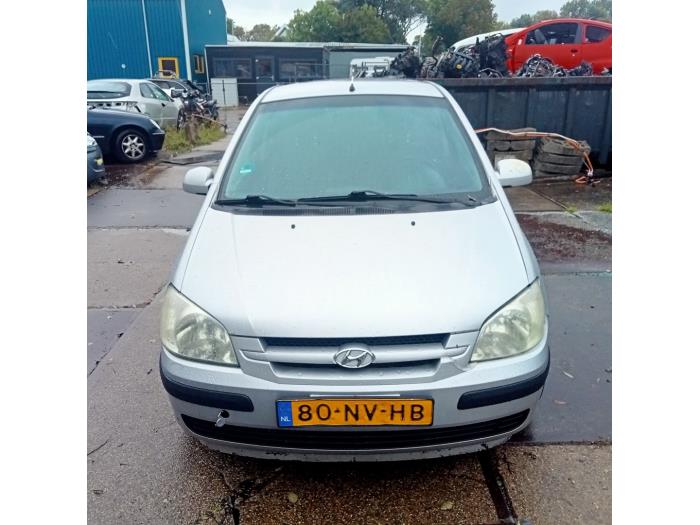 Hyundai Getz 1.3i 12V Samochód złomowany (2004, Szary)