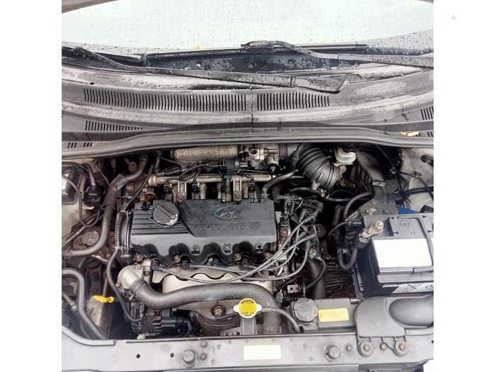 Hyundai Getz 1.3i 12V Samochód złomowany (2004, Szary)