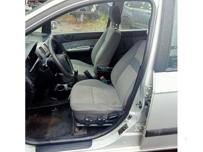 Hyundai Getz 1.3i 12V Samochód złomowany (2004, Szary)