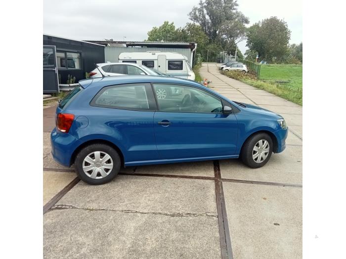 Volkswagen Polo V 1.2 12V Vehículo de desguace (2011, Azul)