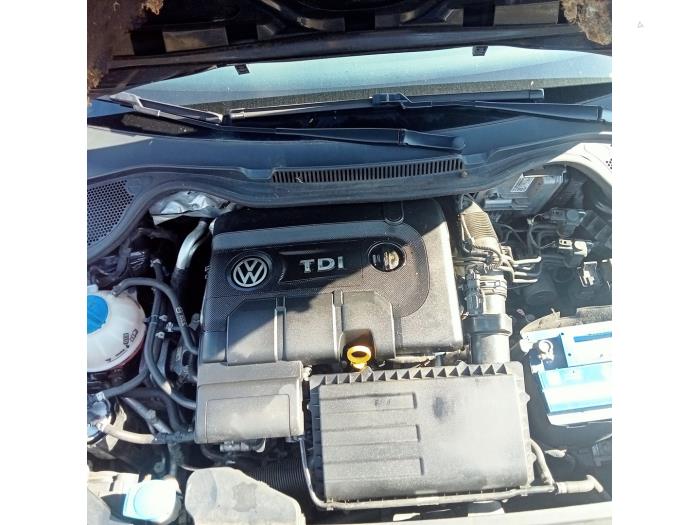 Volkswagen Polo V 1.4 TDI 12V 90 Schrottauto (2016, Schwarz)
