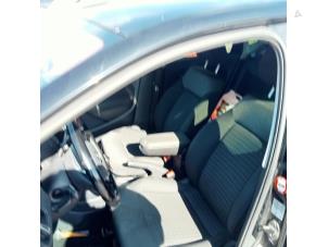 Volkswagen Polo V 1.4 TDI 12V 90 Épave (2016, Noir)