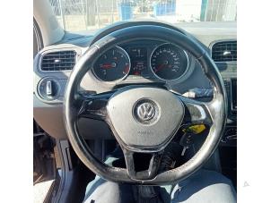 Volkswagen Polo V 1.4 TDI 12V 90 Épave (2016, Noir)