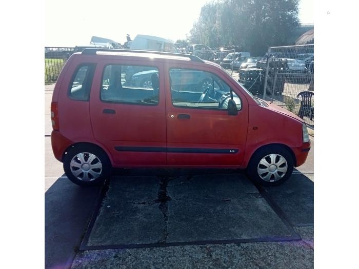 Suzuki Wagon-R+ 1.3 16V Schrottauto (2001, Rot)