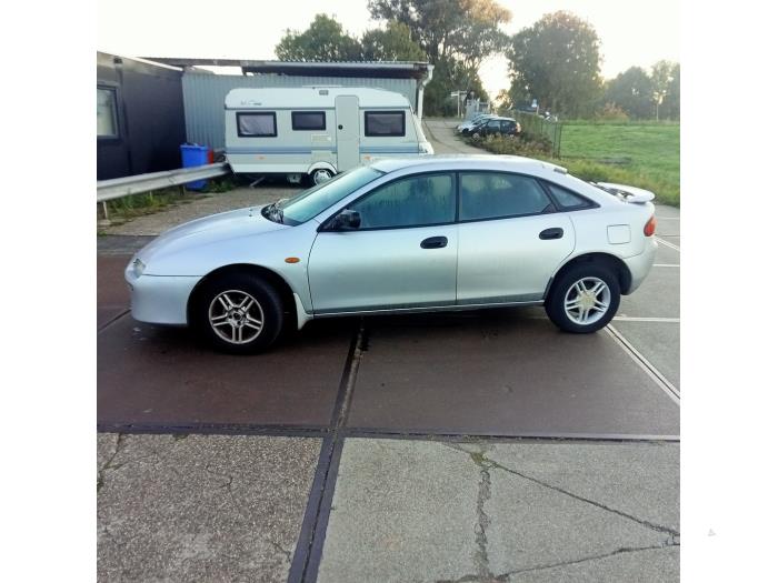 Mazda 323 F 1.5i GLX,GT 16V Schrottauto (1999, Grau)