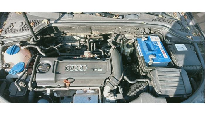 Audi A3 Sportback 1.4 TFSI 16V Épave (2009, Gris)