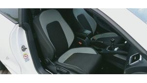 Volkswagen Scirocco 1.4 TSI 160 16V Épave (2010, Blanc)