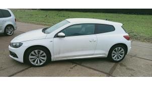 Volkswagen Scirocco 1.4 TSI 160 16V Épave (2010, Blanc)