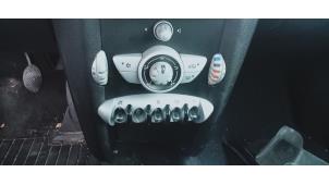 Mini Mini 1.4 16V One Samochód złomowany (2007, Czarny)