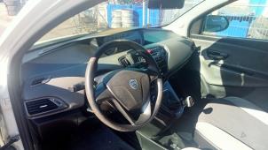 Lancia Ypsilon 0.9 TwinAir 85 Épave (2013, Blanc)