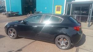 Alfa Romeo Giulietta 1.4 TB 16V MultiAir Épave (2010, Noir)