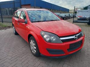 Opel Astra H SW 1.6 16V Twinport  (Épave)