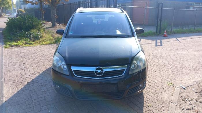 Opel Zafira B 05- Schrottauto (2006, Schwarz)