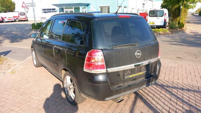 Opel Zafira B 05- Schrottauto (2006, Schwarz)